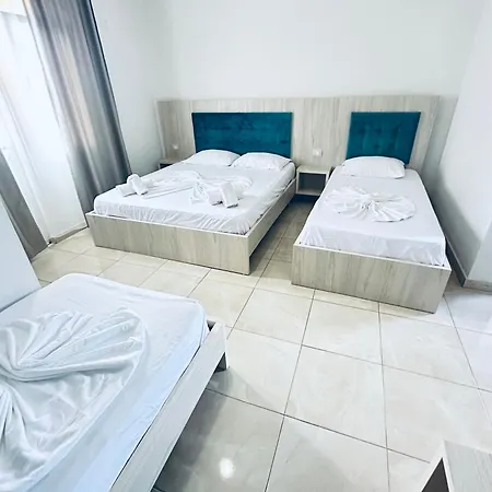 Hotel Lakaj 2
