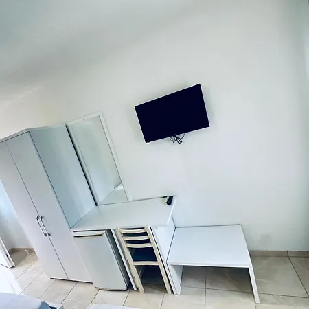 Lakaj 2 Szálloda 3*