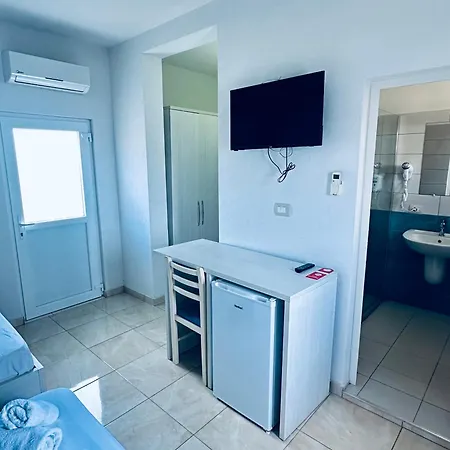 Ξενοδοχείο Lakaj 2 Velipojë