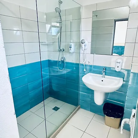 Ξενοδοχείο Lakaj 2