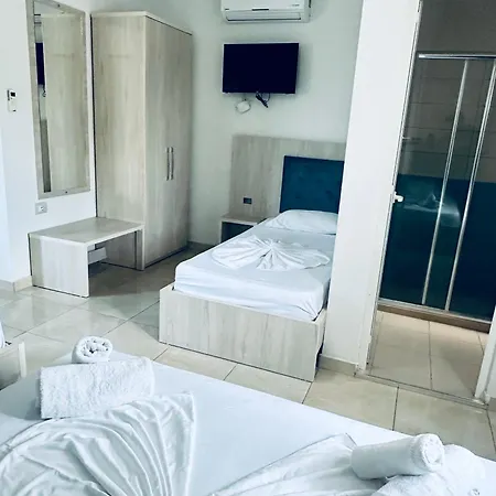 Lakaj 2 Hotel 3*