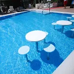 Hotel Lakaj 2 3*